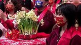 春晚现场观众戴口罩观看节目