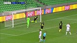第39分钟克拉斯诺达尔球员克拉松点球进球 克拉斯诺达尔1-1塞萨洛尼基