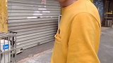 你们说她这样是我的问题吗？这老头子。。。小卖部