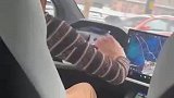 中控屏左侧控制换挡，网友见状议论纷纷