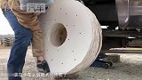 老外用胶合板做皮卡轮胎，飙车回家只剩轮毂，太佩服了！