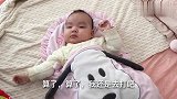 小宝宝打预防针，哭了一声就不哭了，真是太勇敢了