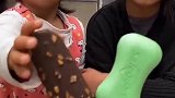 七彩童年：那个不能吃呢