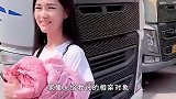 爆笑：看妹子上车熟练的动作，就知道是老司机无疑了