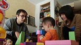 住不起房住水管？奇葩的水管屋 只有13平大小 里面一应俱全