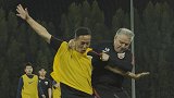 上港冬训欢乐对抗乐趣多 且看佩帅出奇招制胜