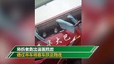 宁夏一客车因结冰路滑侧翻下路基 已致2死9伤