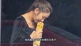 搞笑视频：好好的一场婚礼 让个气球给破坏了