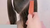 女儿被同学嘲笑土，妈妈这次拿出毕生所学，孩子直接全班焦点