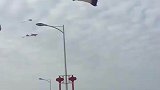 怪不得潍坊的风筝出名，就这样飘到天上