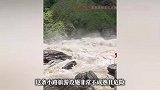 虎跳峡“发疯石”禁入后，村民收取100元“带路费”？当地回应