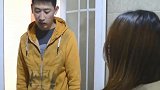 妻子半夜总是躲厕所，丈夫疑惑拿钥匙打开，推开门时泪水横流