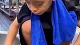 这么小就这么能干，还是个小暖男少年强则国强