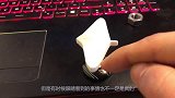 日本牛人打造最邪门的箭头，无论往哪转，它永远指向右边！