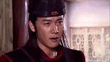 秋月在当地实力不一般，把成捕快都斗离职，竟还当街羞辱他！