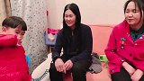 奶奶亲还是外婆亲？听听2岁萌娃怎么说，听完不要吃惊