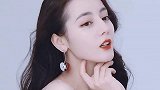 热巴真的一看就是女明星 迪丽热巴  娱乐播报台