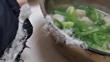 就为了省一口锅，最后废了一件羽绒服