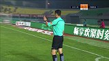 卡兰加捅射破门越位无效 边裁吹罚准确无误