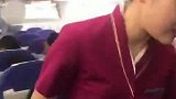 缘分！男子飞机上偶遇十年前老同学