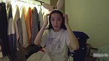 张静萱晚上闲聊时间，绕口令没发挥正常水平