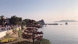 游览中庙、姥山岛景区，这里不仅风景好还有特产湖鲜