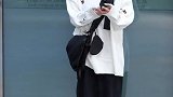 两个都是小姐姐，你们没想到吧
