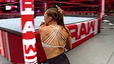 WWE-18年-RAW第1315期：女子单打赛 隆达罗西VS福克斯集锦-精华