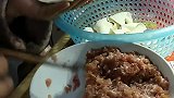 看我们家乡怎么包混沌的？