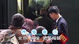 小孙女跨越千里回哈尔滨被劝返，爷爷奶奶目送孩子重新上车