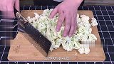 这才是菜花最好吃的做法，吃着比肉都香，保准吃一次就忘不掉