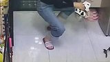 为什么会有人喜欢养这么“脆弱”的狗子，随便一跳就骨折了？