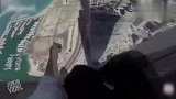 这才是最恐怖的高空表演 心脏病者慎入