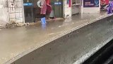 又是下雨天，你们总想起什么东东