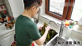 用红烧肉包粽子？奶奶做红烧肉蛋黄粽，玫瑰豆沙粽，端午节快乐