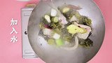 酸菜鱼这样做，比餐馆还好吃，看了这个秘诀你也会！