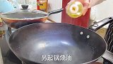 饭店的烧鸡为什么入味好吃无腥味？原来技巧很简单，看大厨的做法