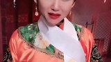 戏精小姐姐古装模仿网剧片段，表情非常入戏有没有