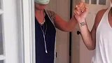 父亲重病后，不顾家人反对执意要去看看远嫁的女儿