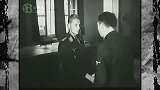 二战珍贵录像，著名飞行员埃里希哈特曼与元首见面