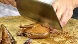 香港美食：香港烧腊店，斩豉油皇乳鸽，口水横流