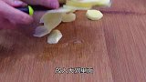 土豆这样吃太香了，饭店里买不到，一顿做6个，上桌孩子超爱吃