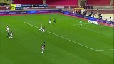 上半场补时第1分钟亚眠球员科纳特射门 - 被扑