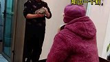家中屋子灯全开，88岁的外婆看不惯