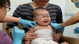不是亲眼所见，我死都不信还有这样打针的，心疼宝宝三秒！