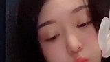 网红晓雪近距离露脸，清纯的样子，像极了邻家女孩