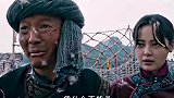 世间罕见的凤种怒晴鸡！蜈蚣再大也打不过它