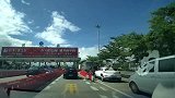 实拍：撞杆不能怪我吧，ETC都读取了车牌突然下杆