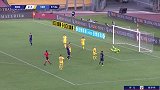 第58分钟罗马球员哲科射门 - 打偏