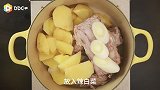 有了这道鲜辣白菜猪骨汤，下饭就够了！